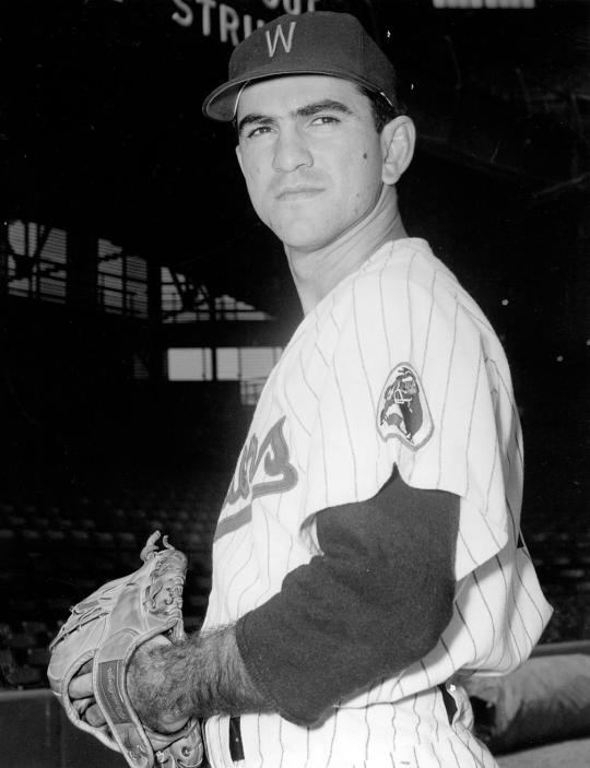 CardCorner 1955 Topps Camilo Pascual Baseball Hall of Fame